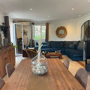 Jolie à Quartier Saint Antoine Villa